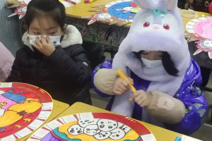 天柱美术